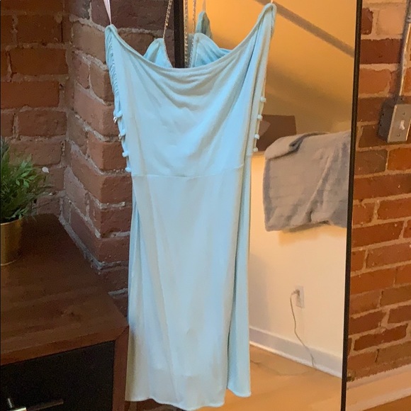 Stunning and comfortable jewelled halter dress - Picture 2 of 2